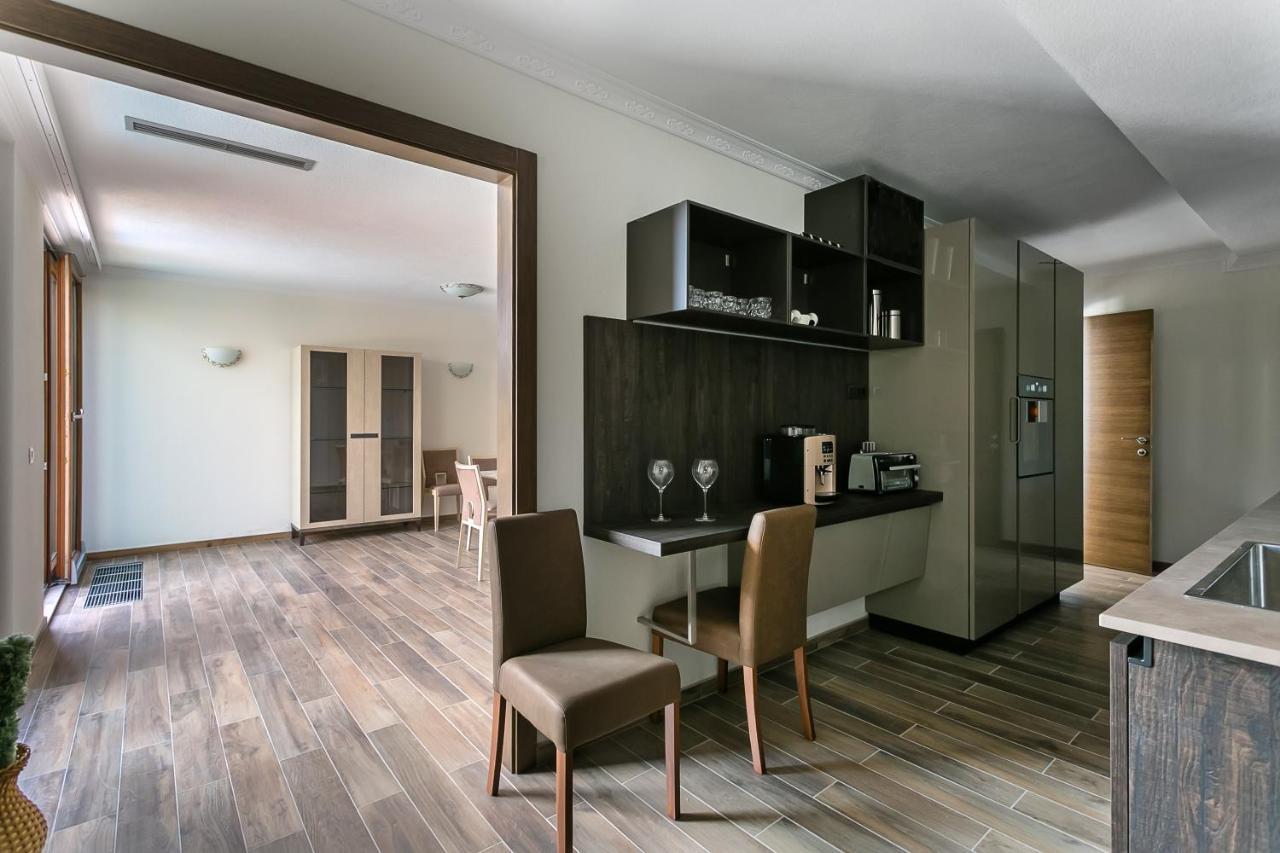 Villa Semiramis Tivat Bagian luar foto