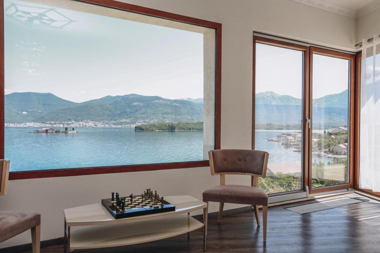 Villa Semiramis Tivat Bagian luar foto